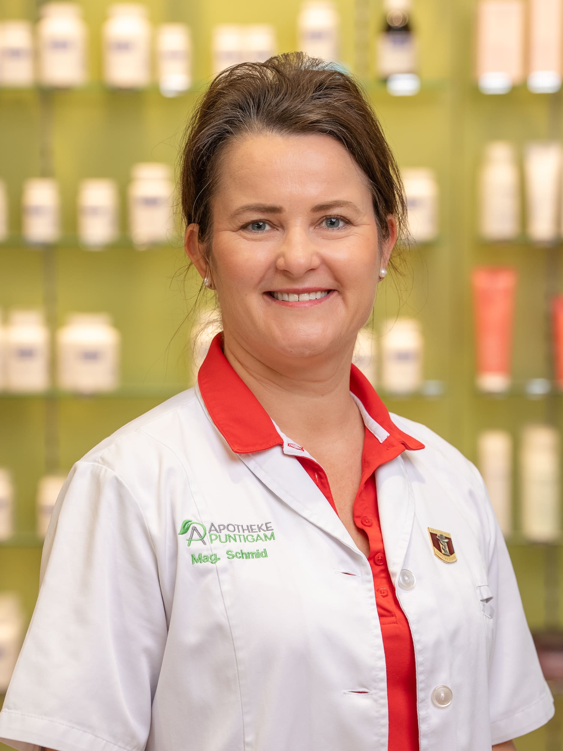 Mag. pharm. Karoline Schmid – Pharmazeutin in der Apotheke Puntigam